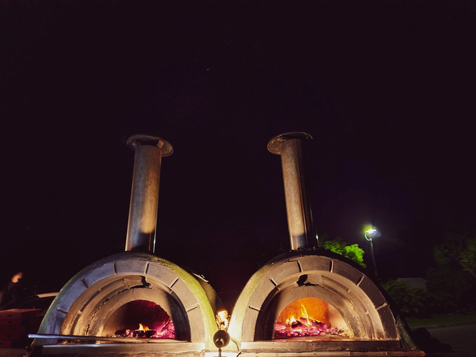 Jungle Oven Catering Wood Fired Pizza Catering - Catering Pictures #8